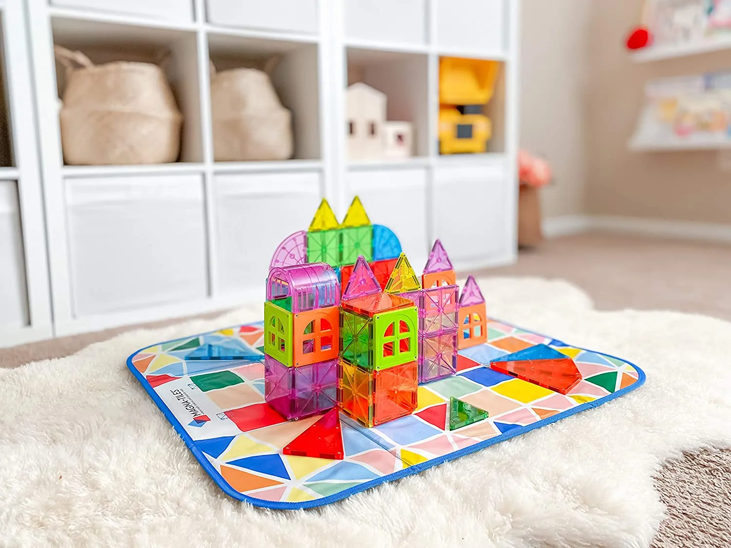 *Magnatiles Storage Bin & Interactive Play-Mat