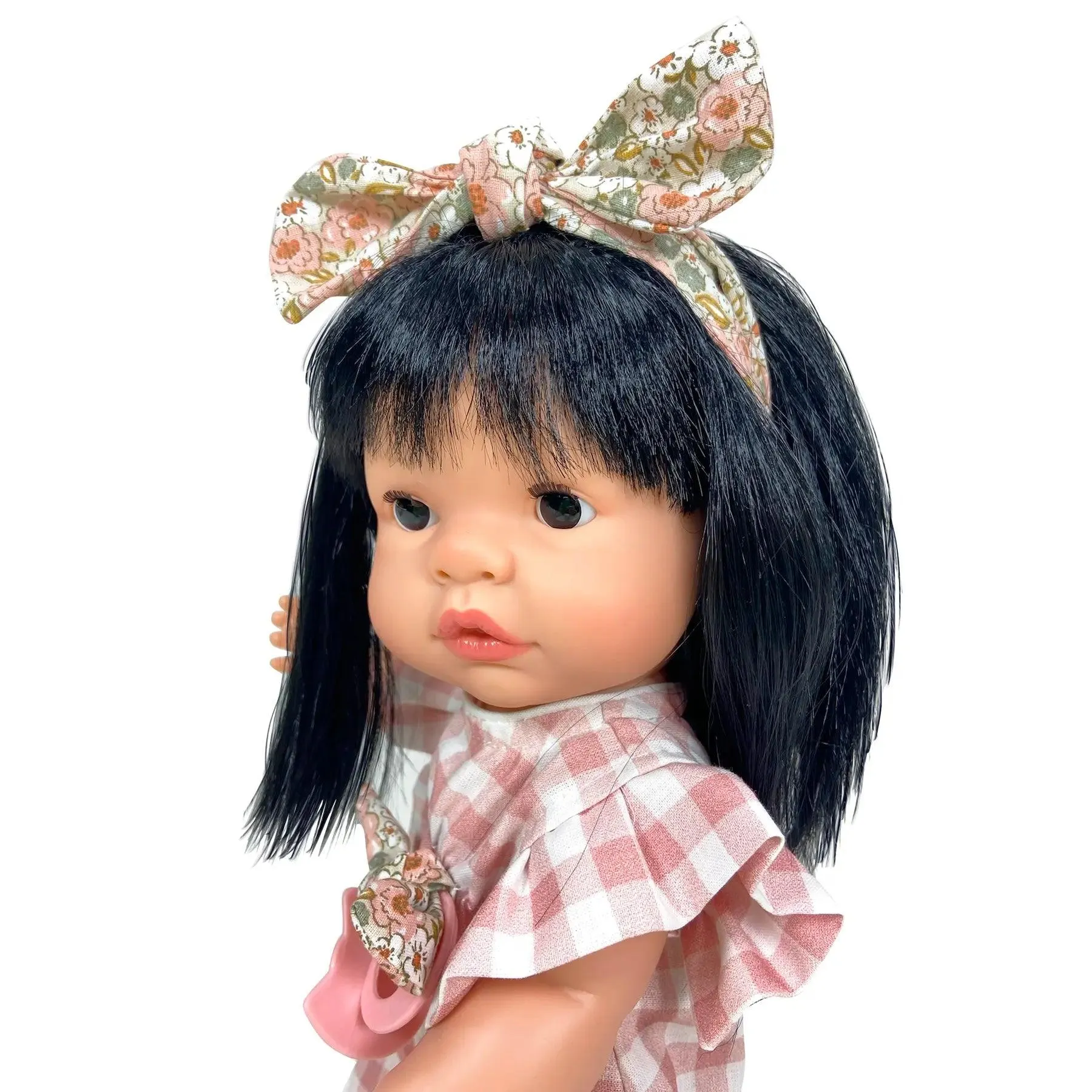 Nines d'Onil Joy Doll: Girl with black hair