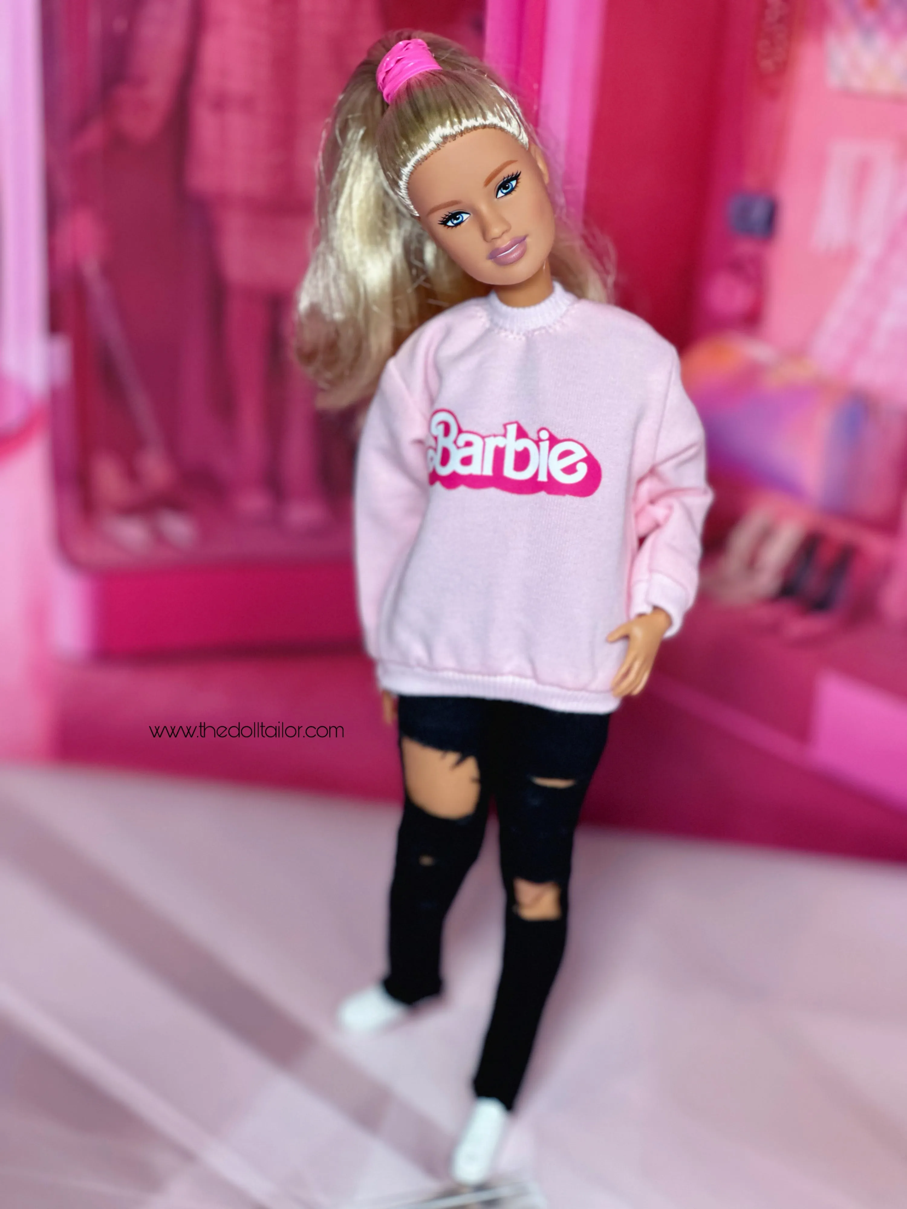 Pink barbie Sweatshirt with logo