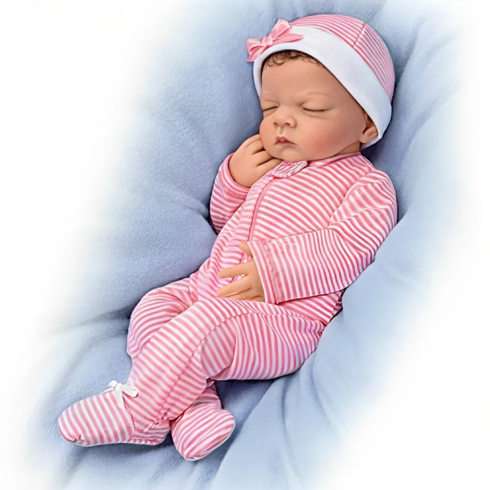 The Ashton-Drake Galleries So Truly Real Hazel's Warming Cuddles Realistic Baby Doll Feat, 2 Built-in Warming Pads That Heat Up at Touch of A Button 18.5-inches